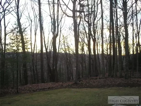 245 Crest Dr, Boone, NC 28607 photo 31