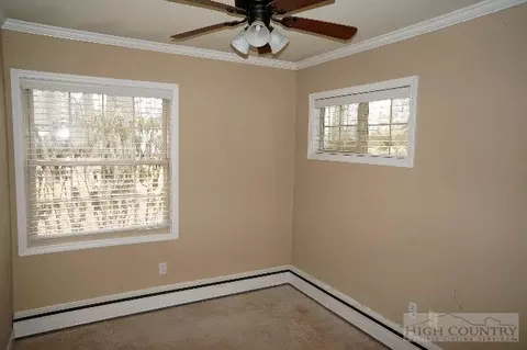 245 Crest Dr, Boone, NC 28607 photo 3