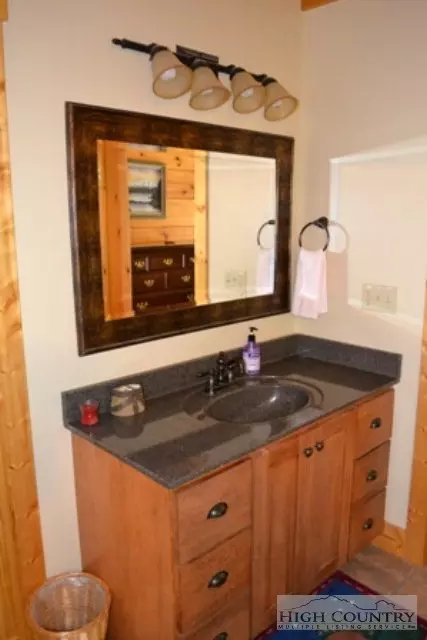 109 Ellies Trl, Deep Gap, NC 28618 photo 5