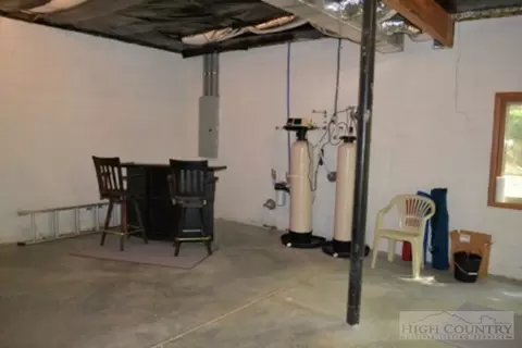 109 Ellies Trl, Deep Gap, NC 28618 photo 16