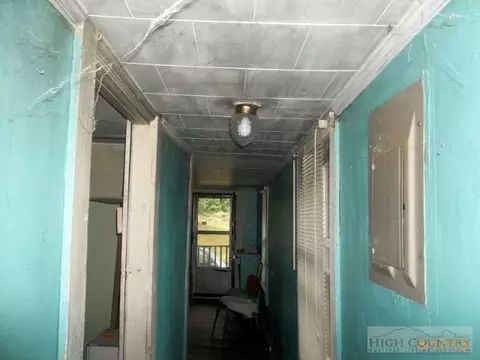 2522 Big Windfall Rd, Lansing, NC 28643 photo 6
