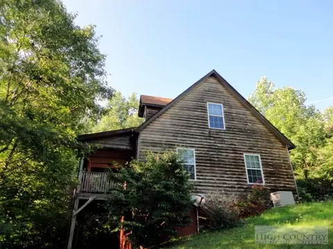 3449 Wildcat Rd, Deep Gap, NC 28618 photo 1