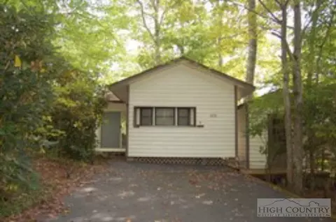 182 Ash Loop, Linville, NC 28646 photo 1