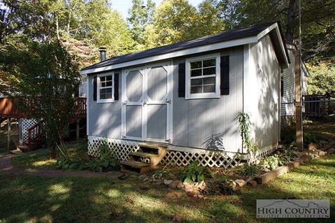 348 Betsy Cir, Todd, NC 28684 photo 14