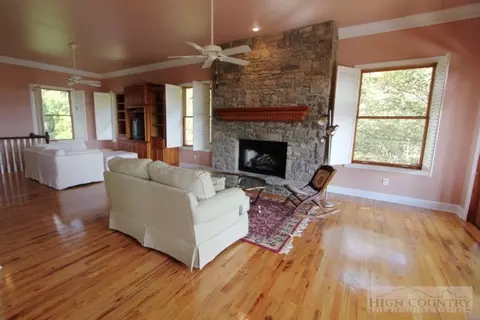 331 Greystone Dr, Boone, NC 28607 photo 7