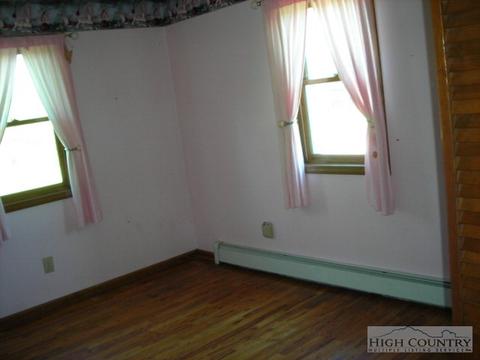 2824 Pine Run, Boone, NC 28607 photo 9