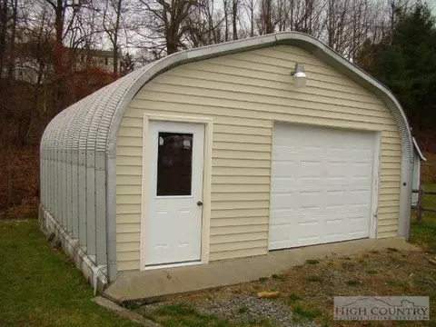 182 Watson St, Boone, NC 28607 photo 6