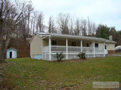182 Watson St, Boone, NC 28607 photo 2