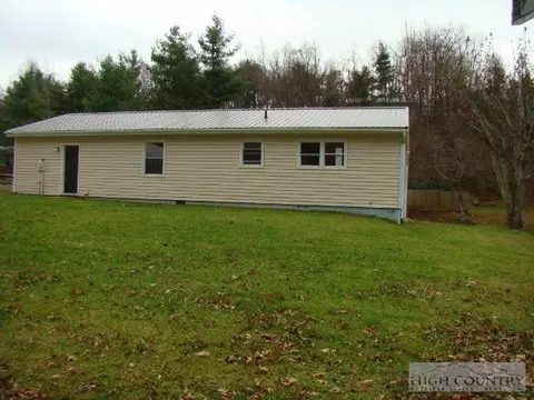 182 Watson St, Boone, NC 28607 photo 8