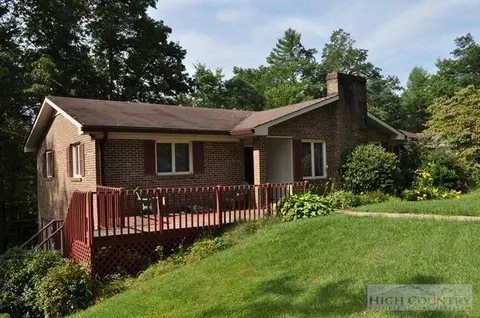 210 Rocky Point Acres Rd, Deep Gap, NC 28618 photo 2