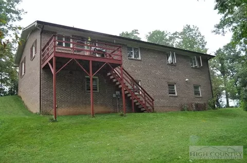 210 Rocky Point Acres Rd, Deep Gap, NC 28618 photo 6