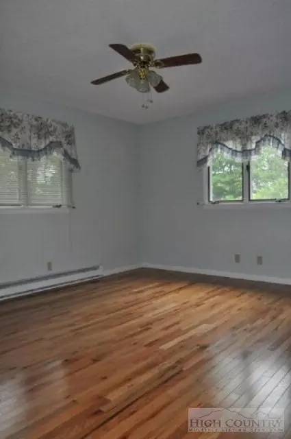 210 Rocky Point Acres Rd, Deep Gap, NC 28618 photo 12