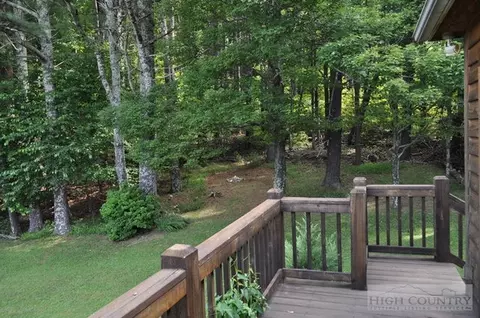 520 Hickory Knl, Deep Gap, NC 28618 photo 20