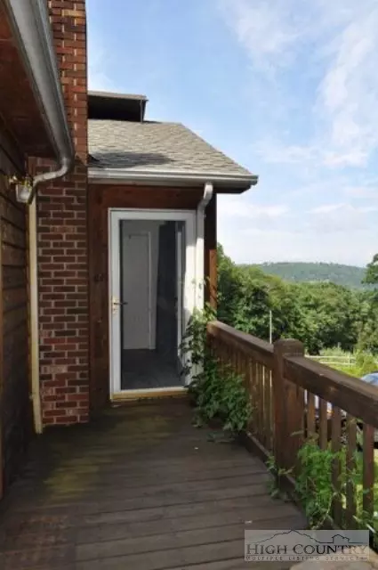 520 Hickory Knl, Deep Gap, NC 28618 photo 22