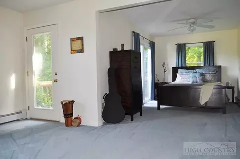 520 Hickory Knl, Deep Gap, NC 28618 photo 15