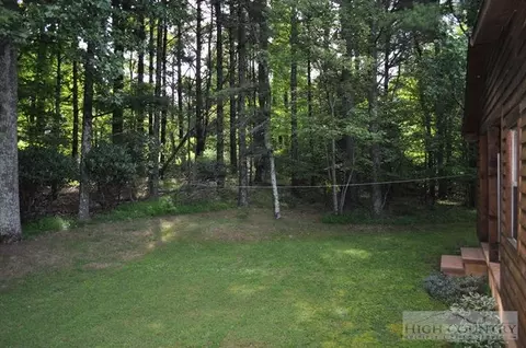 520 Hickory Knl, Deep Gap, NC 28618 photo 29