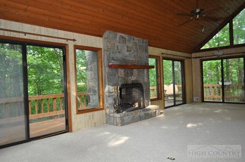 142 Sunny Ln, Deep Gap, NC 28618 photo 6