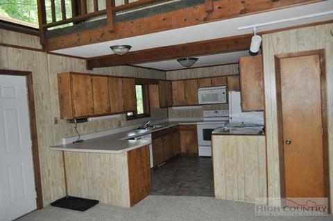142 Sunny Ln, Deep Gap, NC 28618 photo 42