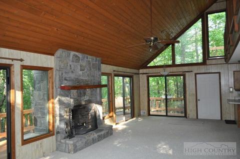 142 Sunny Ln, Deep Gap, NC 28618 photo 41