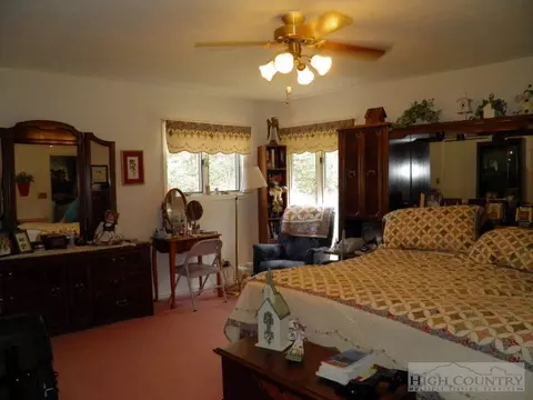 642 Eagle Dr, Boone, NC 28607 photo 12