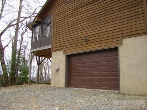 1093 Old Hampton Rd, Boone, NC 28607 photo 7