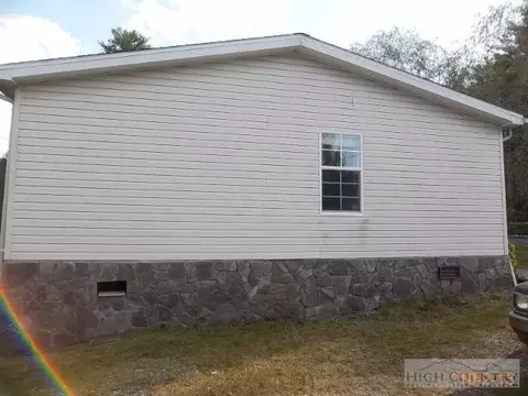 429 Dick Watson Rd, Deep Gap, NC 28618 photo 8
