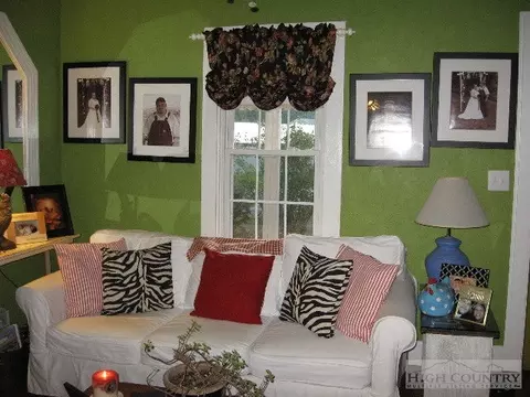 408 Bee Tree, Lansing, NC 28643 photo 4