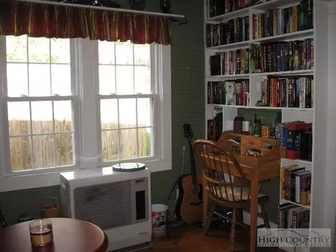 408 Bee Tree, Lansing, NC 28643 photo 10