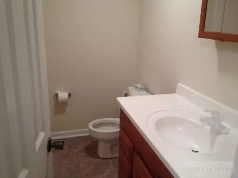 162 Jacks Rd, Vilas, NC 28692 photo 7