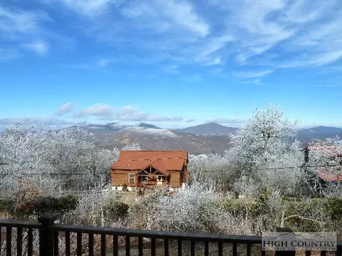 110 Eagle Roost Rd, Boone, NC 28607 photo 2
