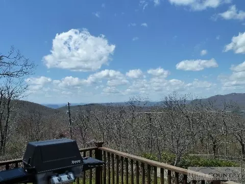 110 Eagle Roost Rd, Boone, NC 28607 photo 4