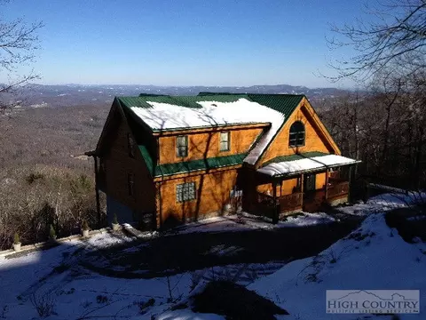 110 Eagle Roost Rd, Boone, NC 28607 photo 10