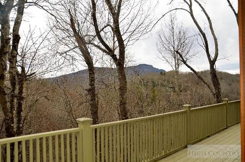 1015 Devils Lake Dr, Seven Devils, NC 28604 photo 12