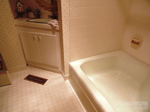 148 Hemlock, Boone, NC 28607 photo 28