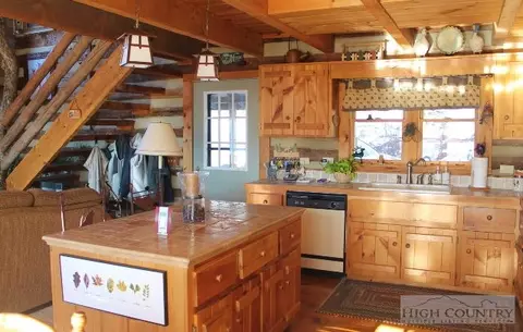 225 Sundance Rd, Todd, NC 28684 photo 16