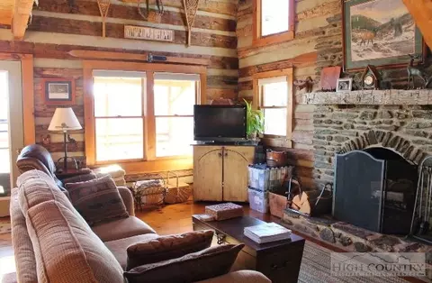 225 Sundance Rd, Todd, NC 28684 photo 13