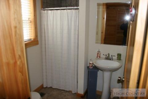 860 Benjamin Dr, Boone, NC 28607 photo 11