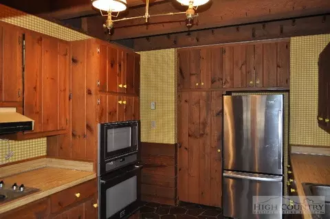 156 Schaffer Rd, Boone, NC 28607 photo 4
