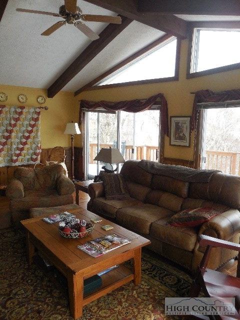 749 Skiview Rd, Seven Devils, NC 28604 photo 4