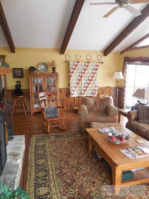 749 Skiview Rd, Seven Devils, NC 28604 photo 3