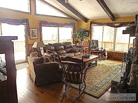 749 Skiview Rd, Seven Devils, NC 28604 photo 44