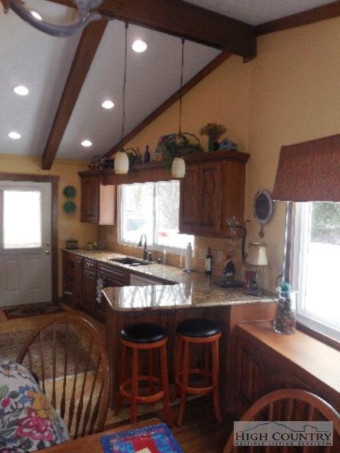 749 Skiview Rd, Seven Devils, NC 28604 photo 23