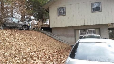 118 Middle Hill Ln, Boone, NC 28607 photo 5