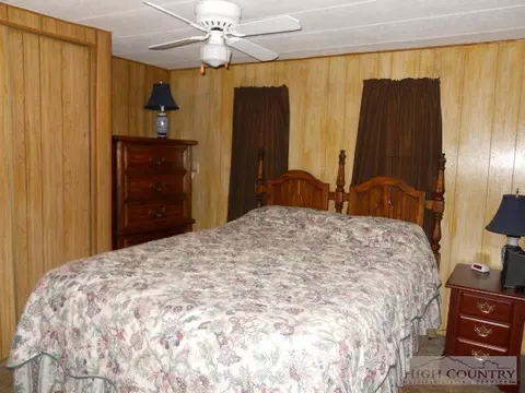 256 Clifton Rd, Crumpler, NC 28617 photo 10