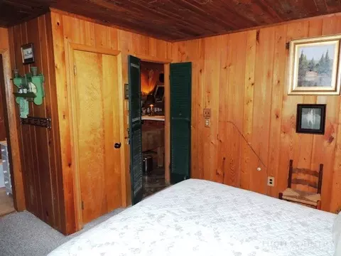 163 Cherry, Boone, NC 28607 photo 9