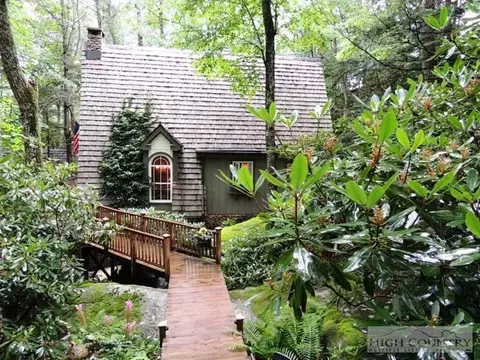 163 Cherry, Boone, NC 28607 photo 1
