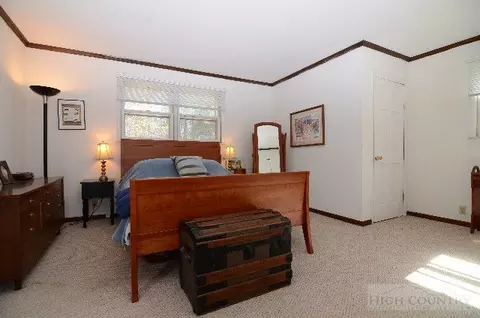 407 Old Hampton Rd, Boone, NC 28607 photo 16
