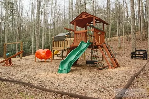 198 Roaring Rdg, Deep Gap, NC 28618 photo 14