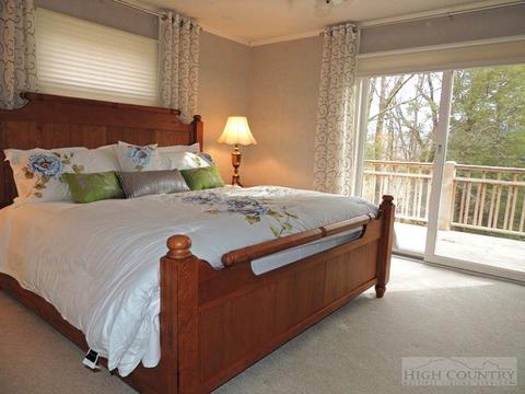 252 Pine, Boone, NC 28607 photo 9
