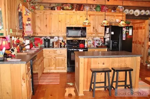 177 Tomahawk Dr, Todd, NC 28684 photo 11